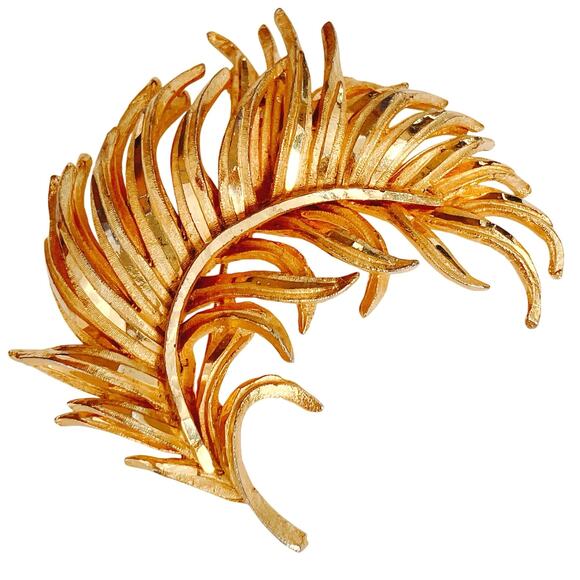 Vintage BSK Gold Tone Leaf Brooch Mid Century Feather Pin 1950s 1960s Jewelry - Picture 1 of 9